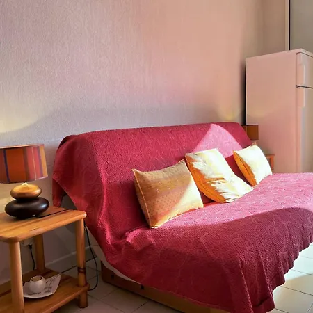 Appartement Ce040-g073 3 Pièces 6 Couchages Le Lavandou